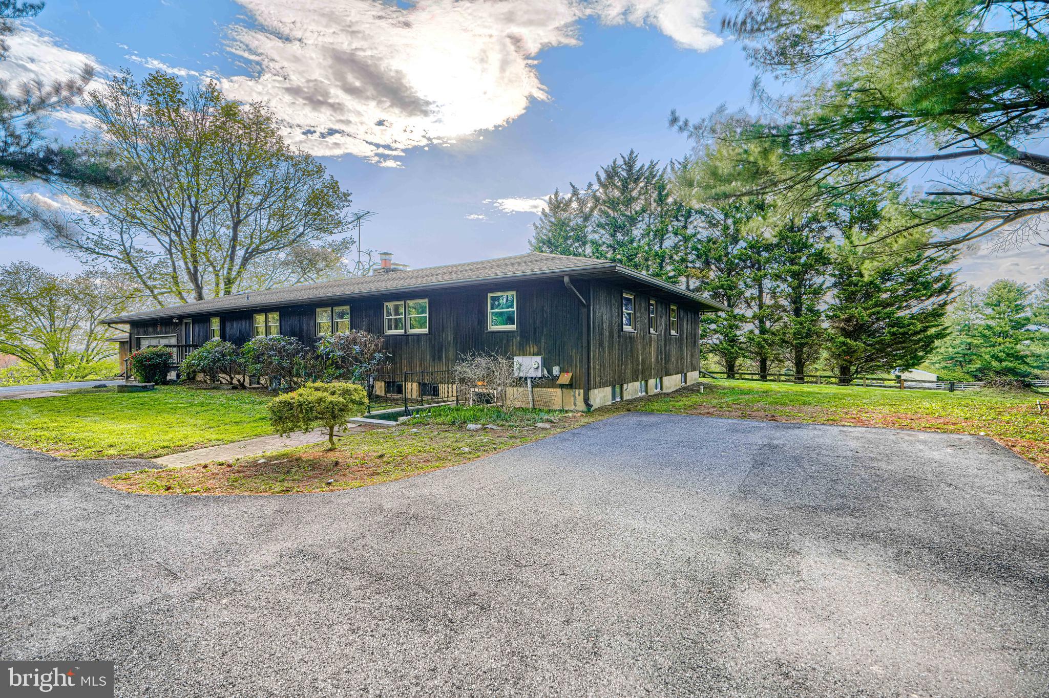 MONKTON - Residential