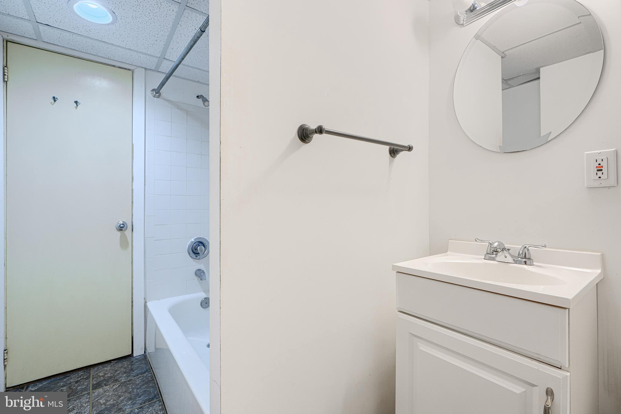 MONKTON - Residential