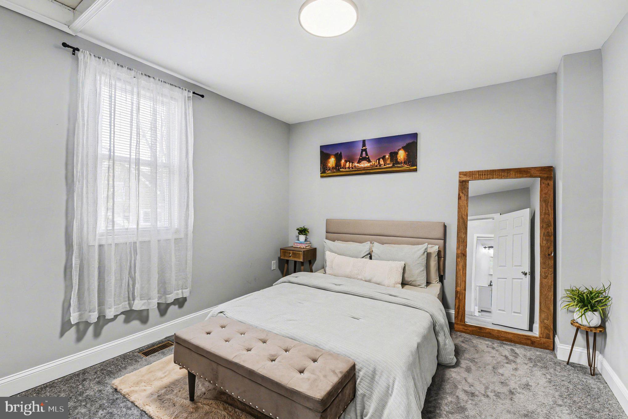 HOWARD PARK - Residential