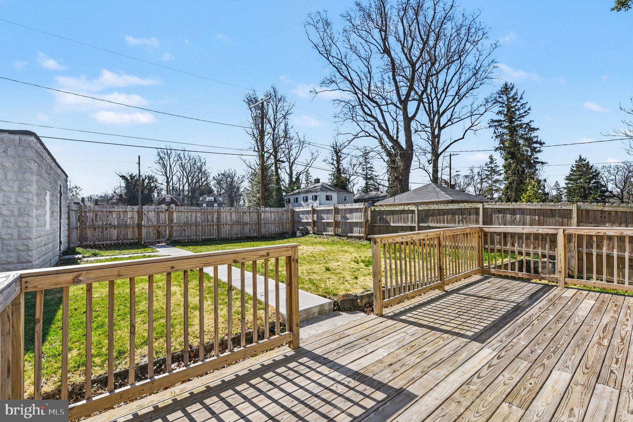 HOWARD PARK - Residential