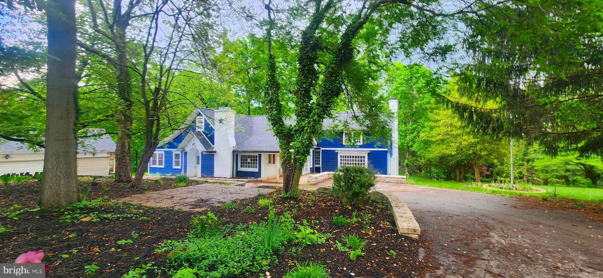 1295 CONEWAGO CREEK ROAD