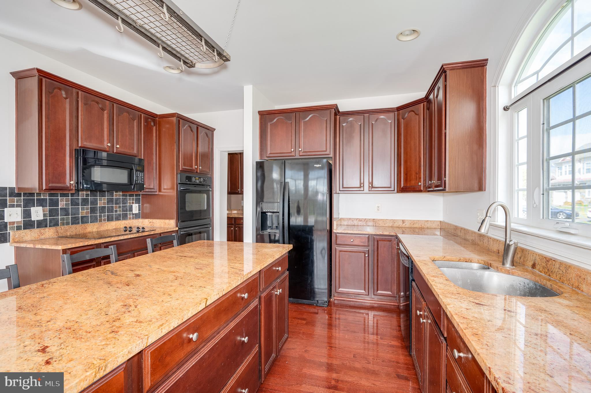 DEERFIELD VILLAGE - Residential Lease