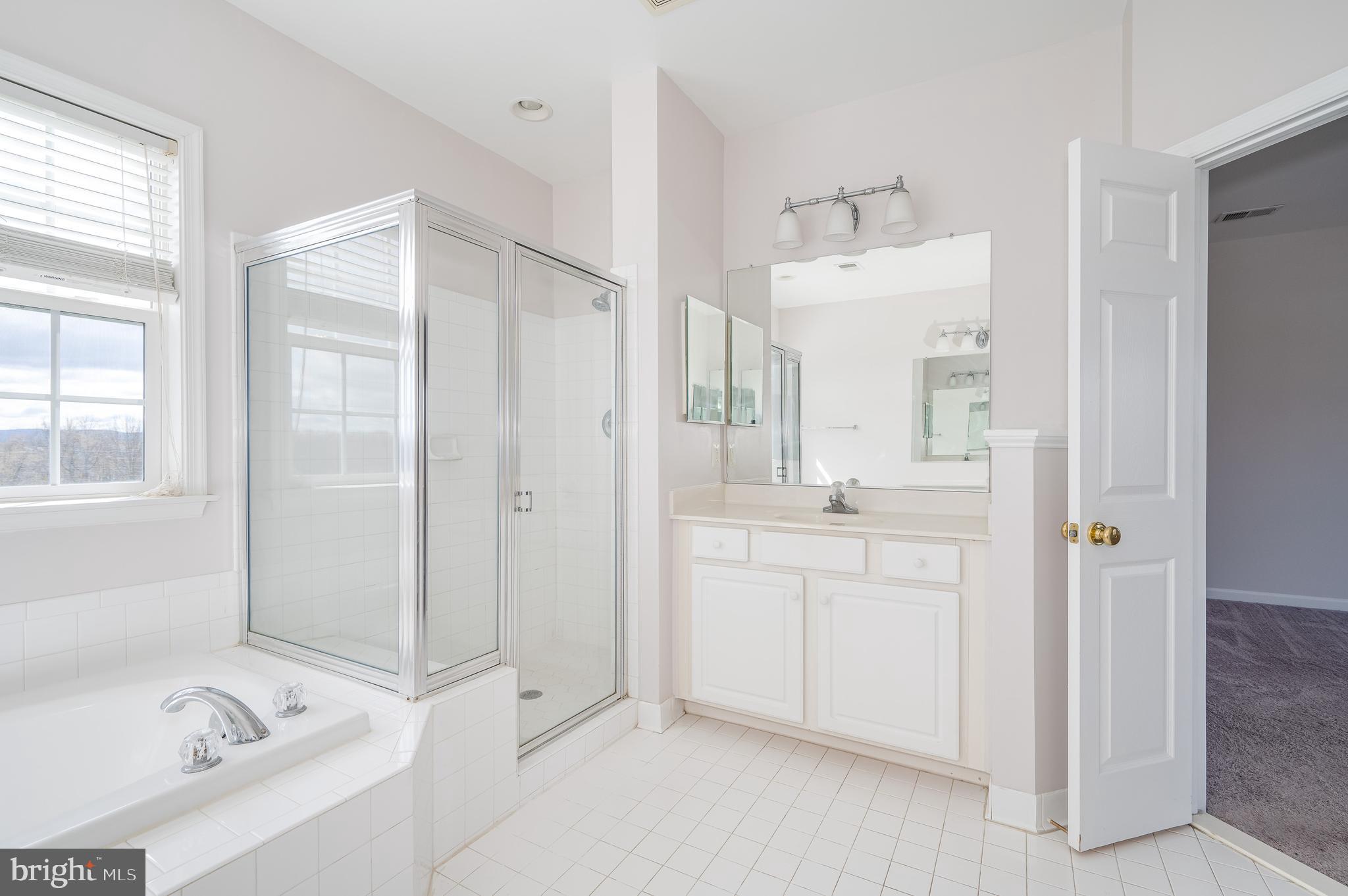 DEERFIELD VILLAGE - Residential Lease