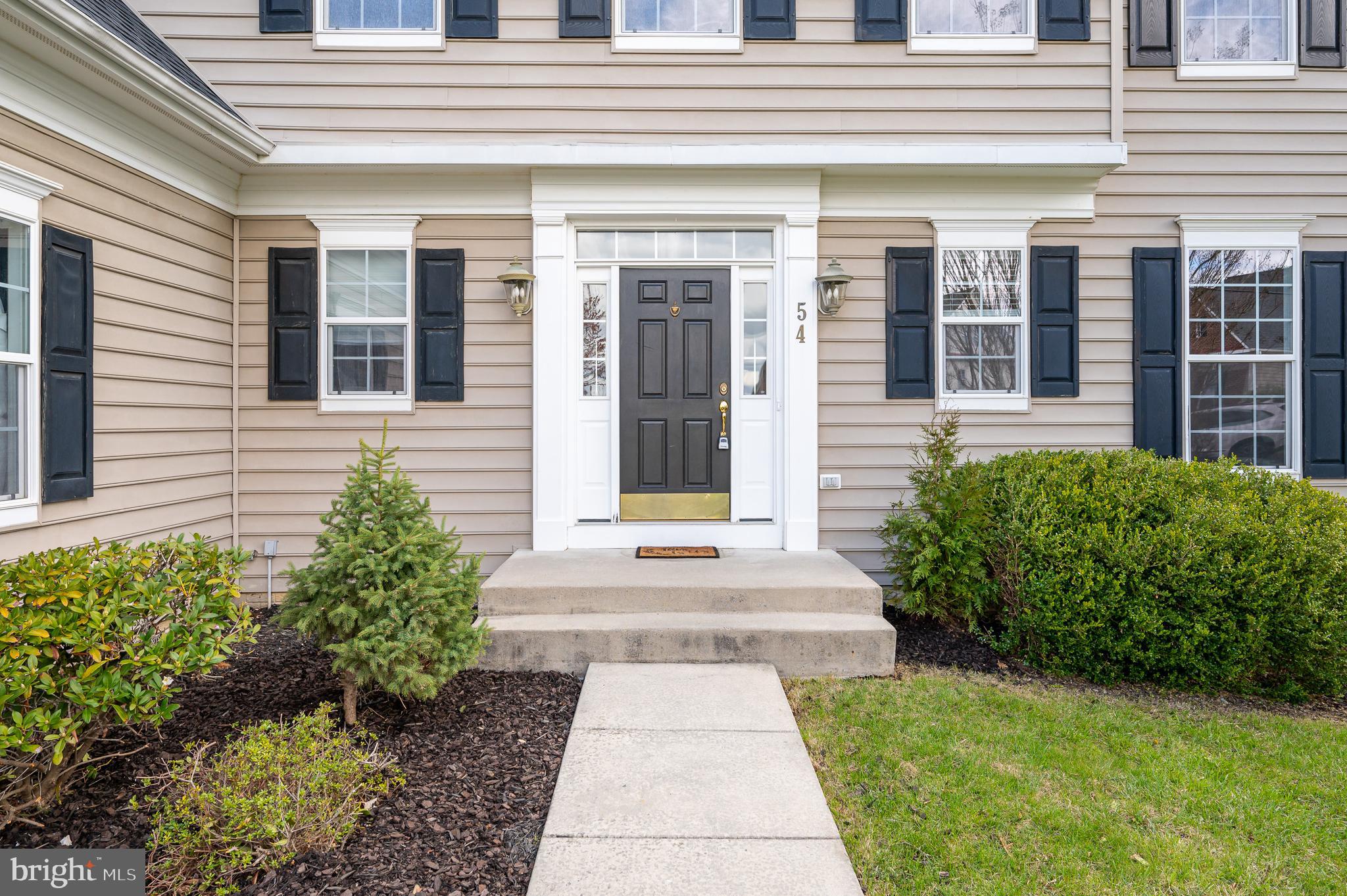 DEERFIELD VILLAGE - Residential Lease