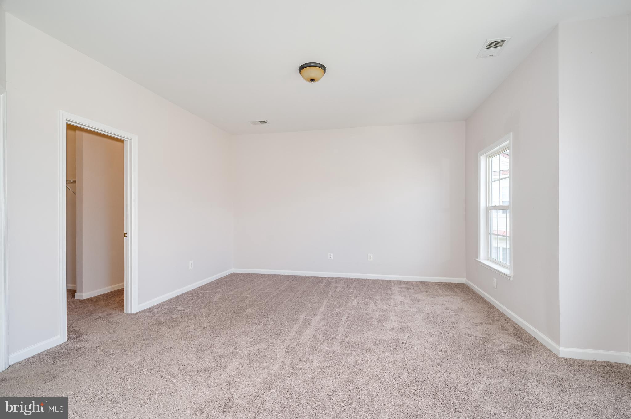 DEERFIELD VILLAGE - Residential Lease