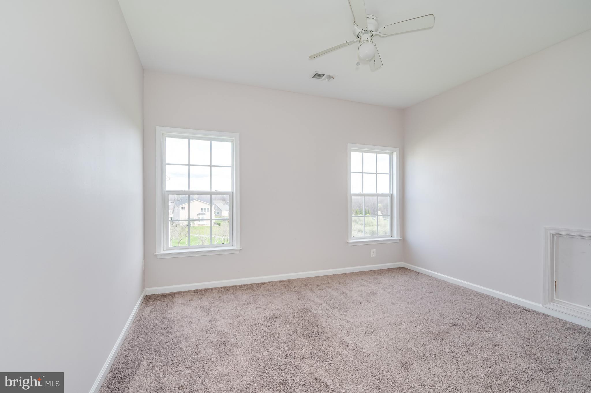 DEERFIELD VILLAGE - Residential Lease