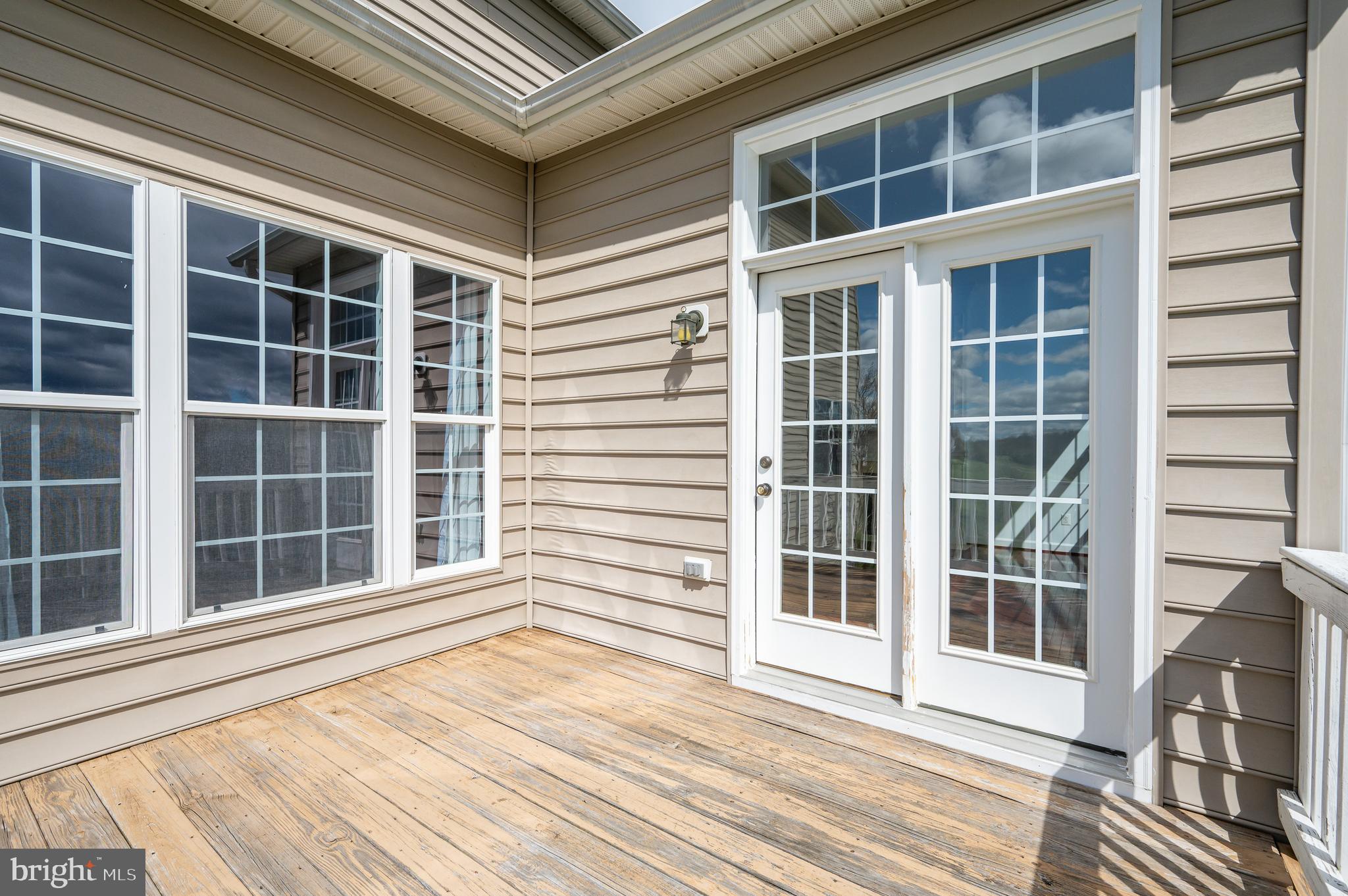 DEERFIELD VILLAGE - Residential Lease