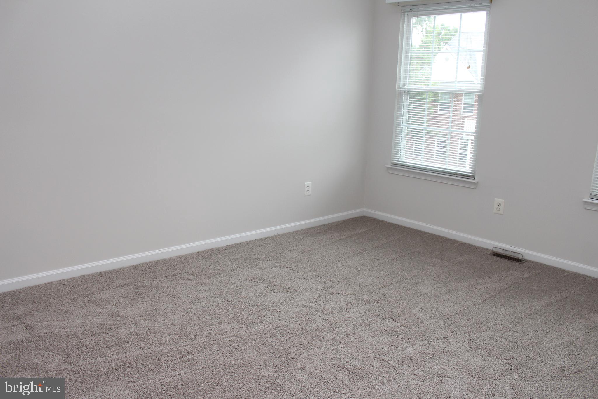 KINGSTOWNE - Residential