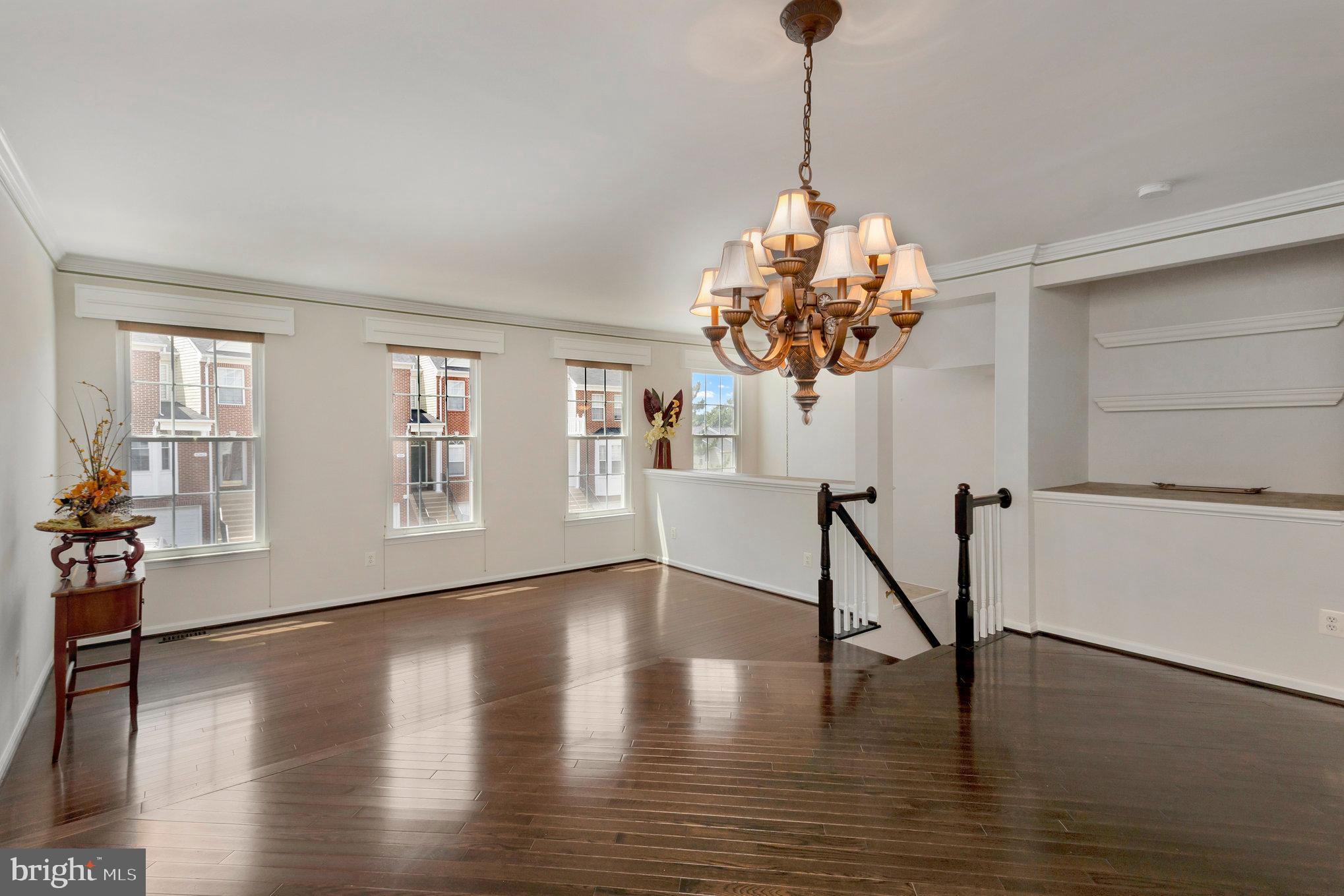 KINGSTOWNE - Residential