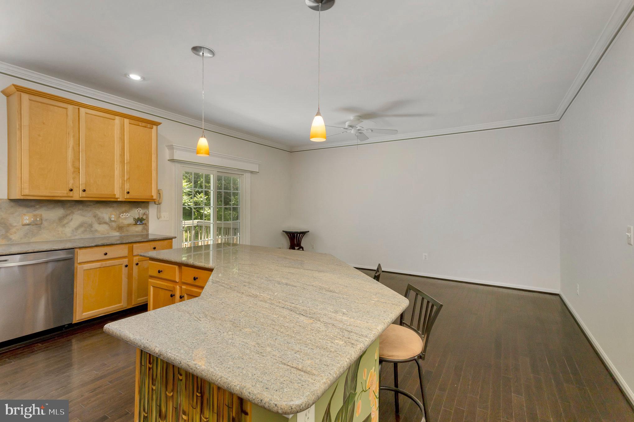 KINGSTOWNE - Residential