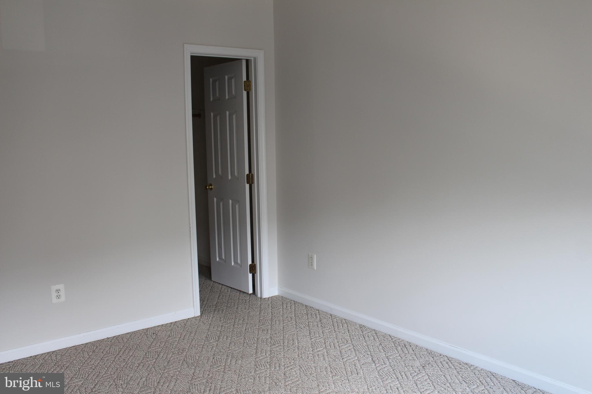 KINGSTOWNE - Residential