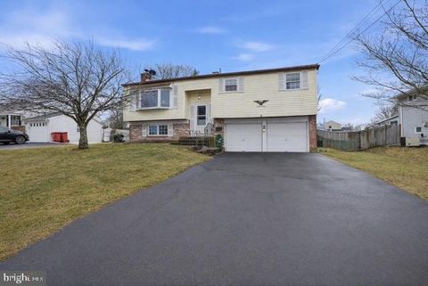 Photo of 1201 Log College Drive, WARMINSTER, PA 18974 (MLS # PABU2113270)