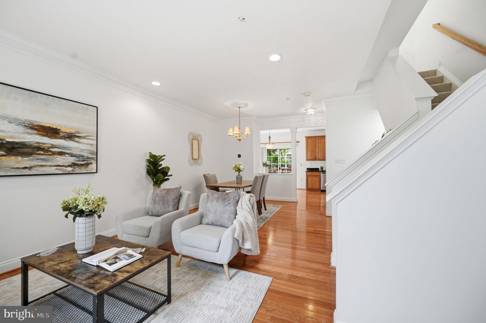 112 CAHILL DRIVE