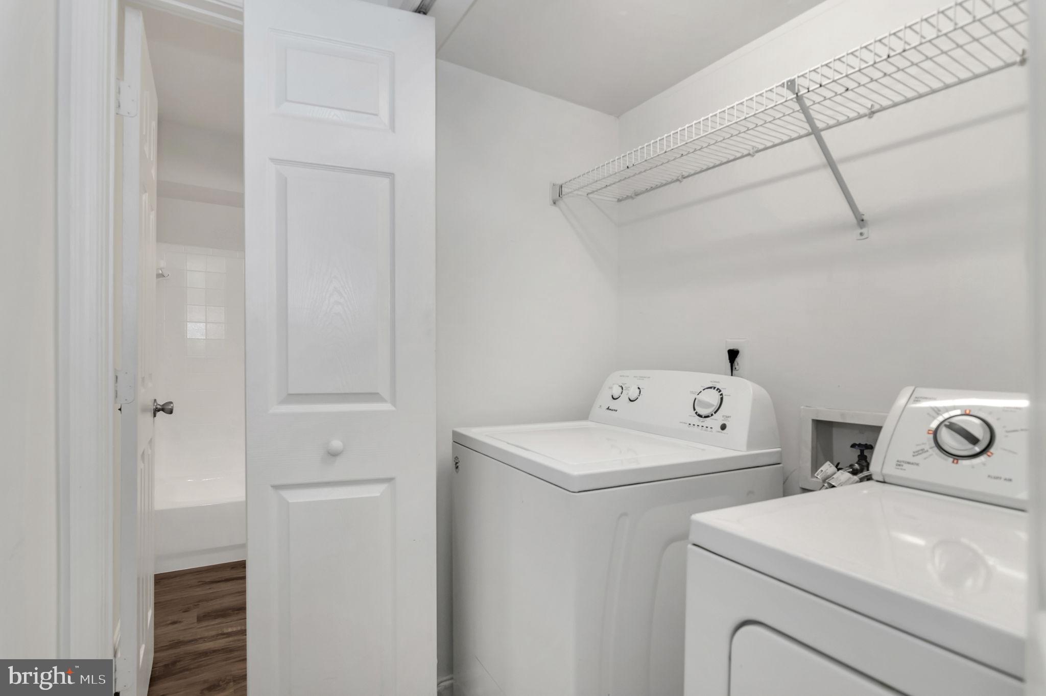 SARATOGA SPRINGS - Residential