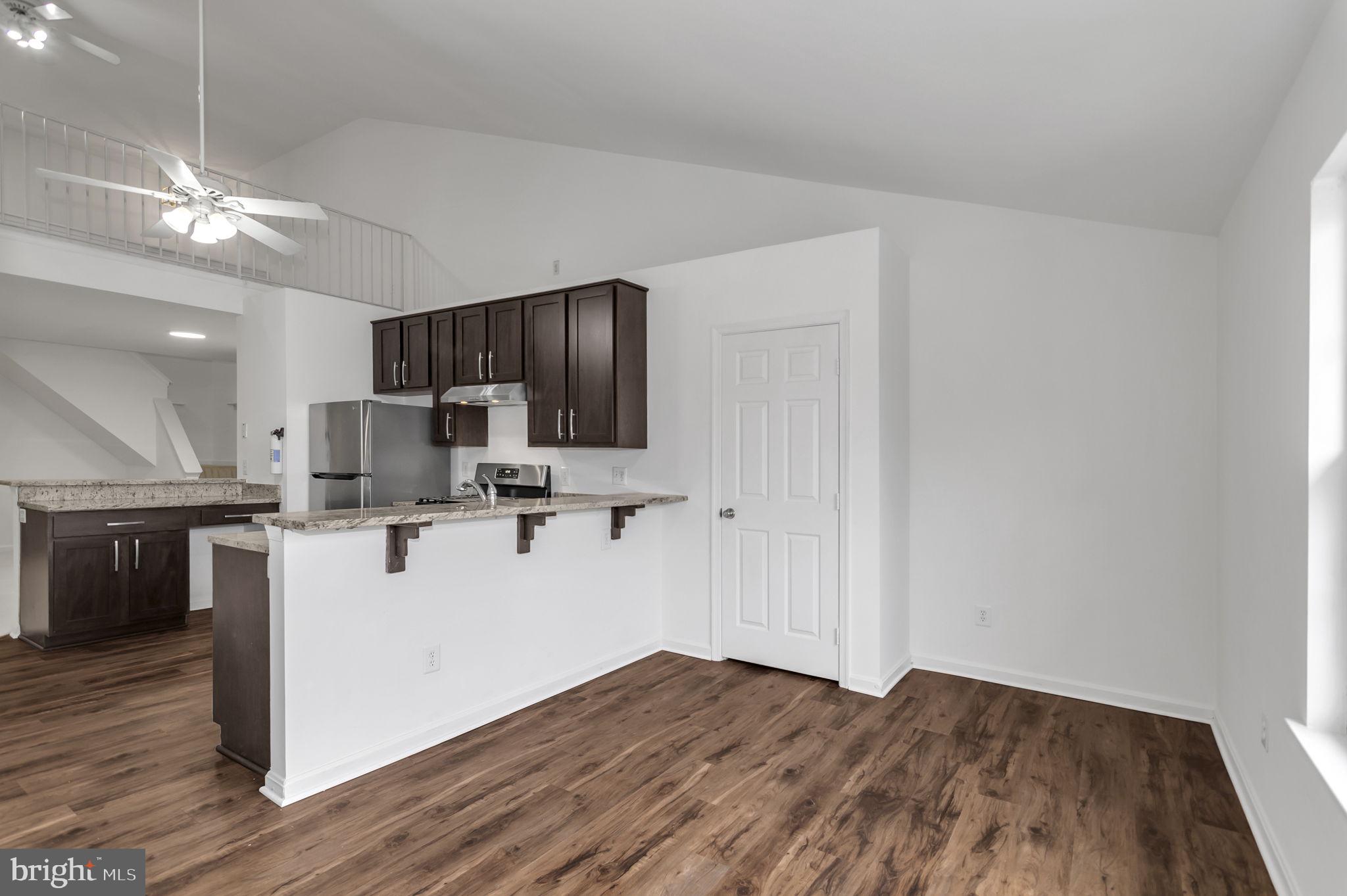 SARATOGA SPRINGS - Residential