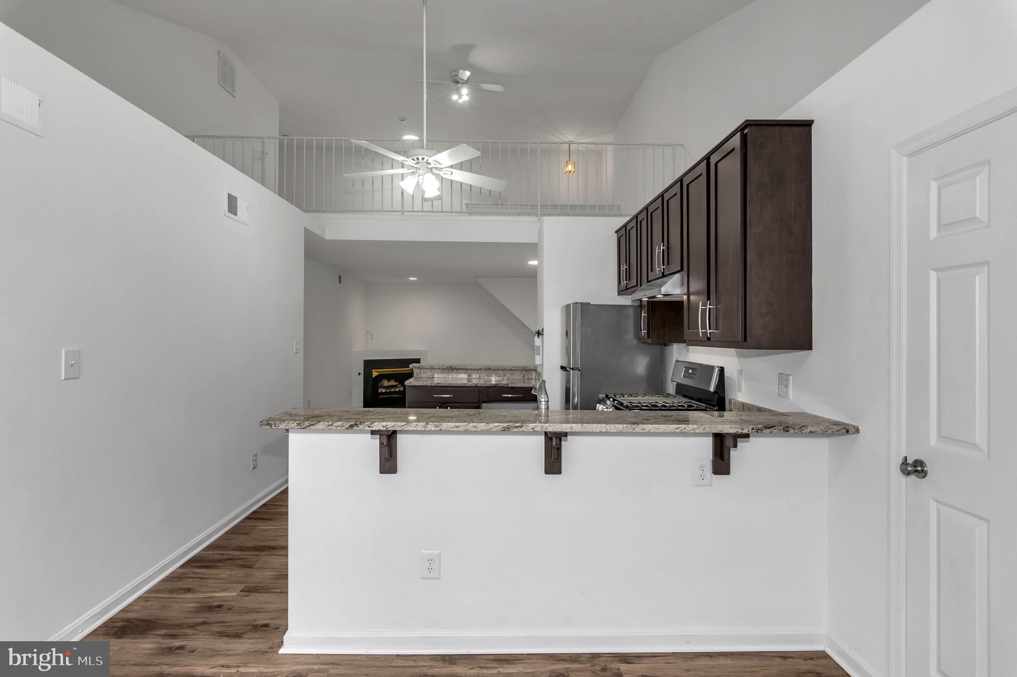 SARATOGA SPRINGS - Residential