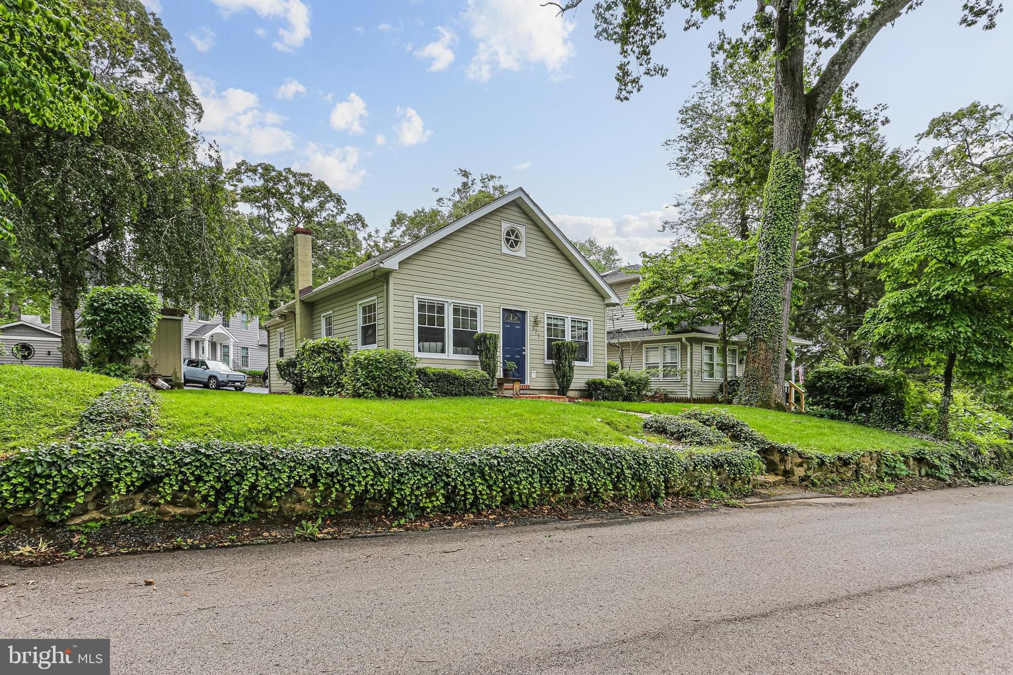 621 JUMPERS HOLE ROAD