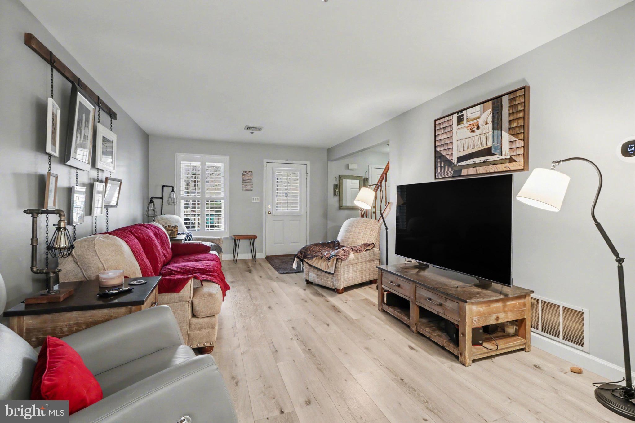 WESTWOOD COURT - Residential