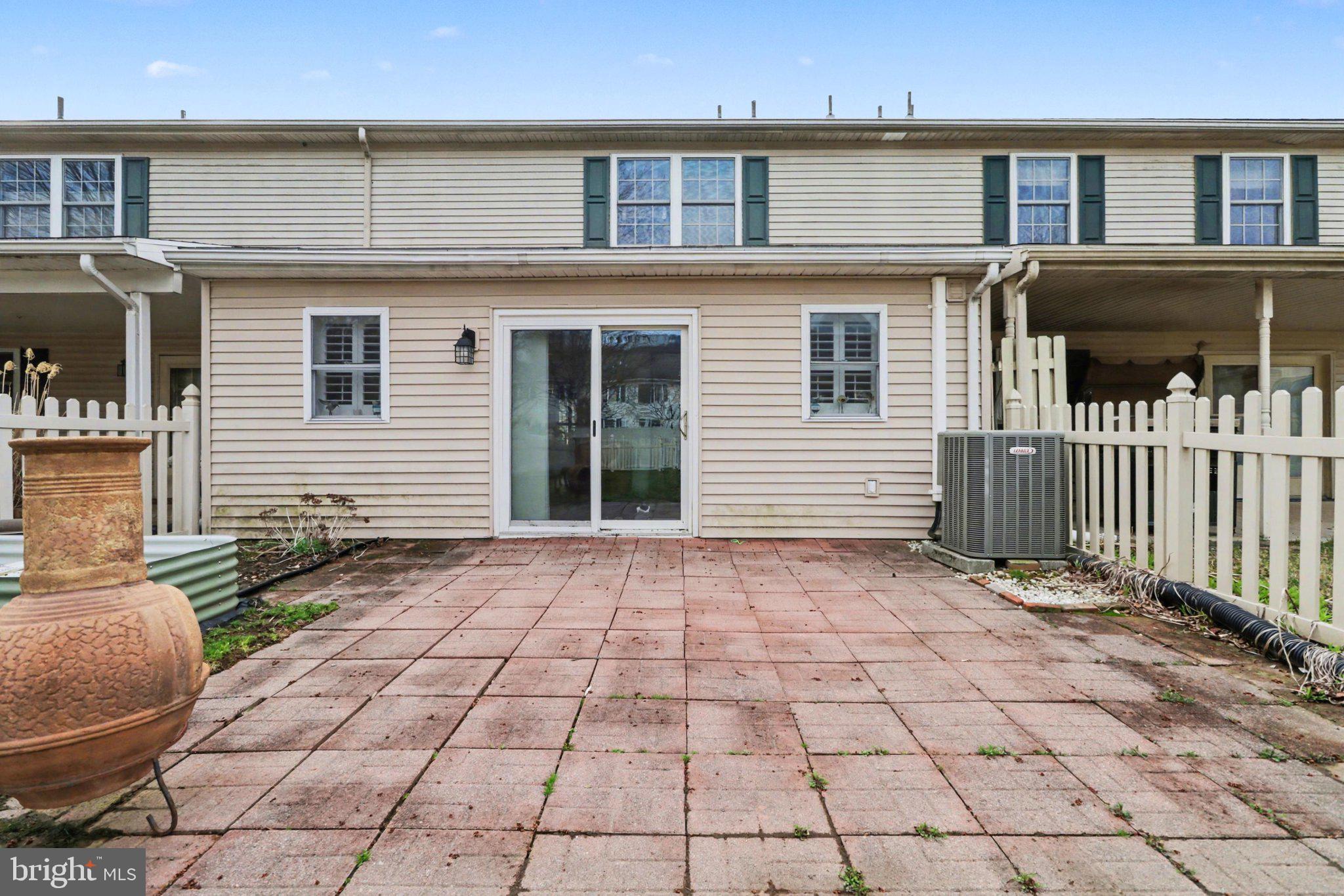 WESTWOOD COURT - Residential