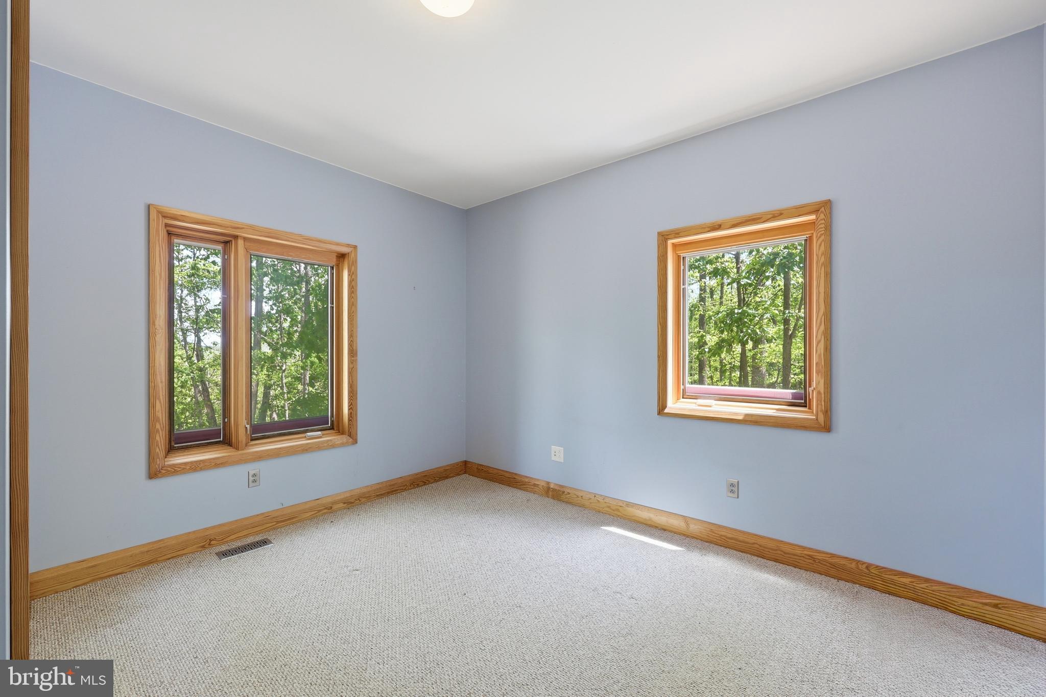 BROOMGRASS - Residential