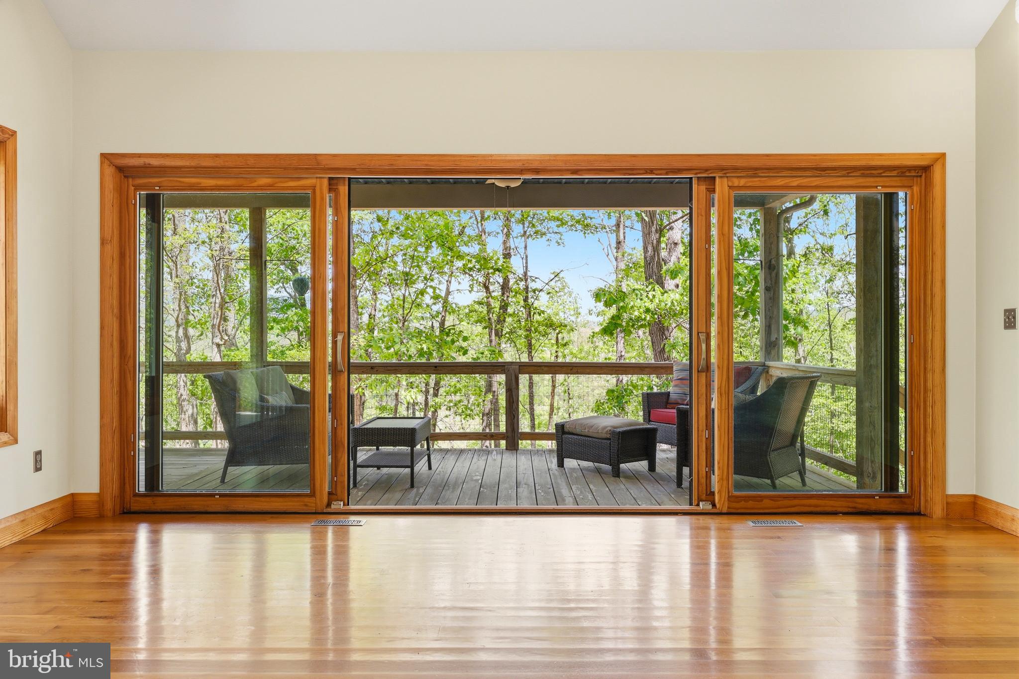 BROOMGRASS - Residential