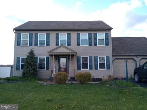 3731 Wheatland Drive, Dover, PA MLS: PAYK2080364