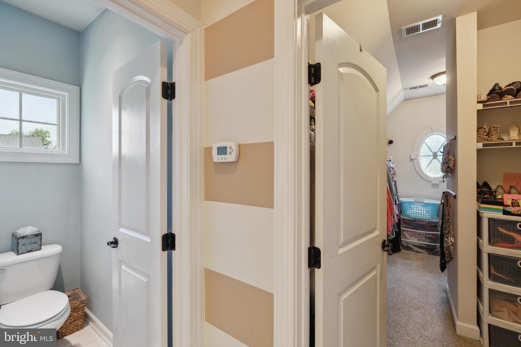 DAWSON'S CORNER - Residential