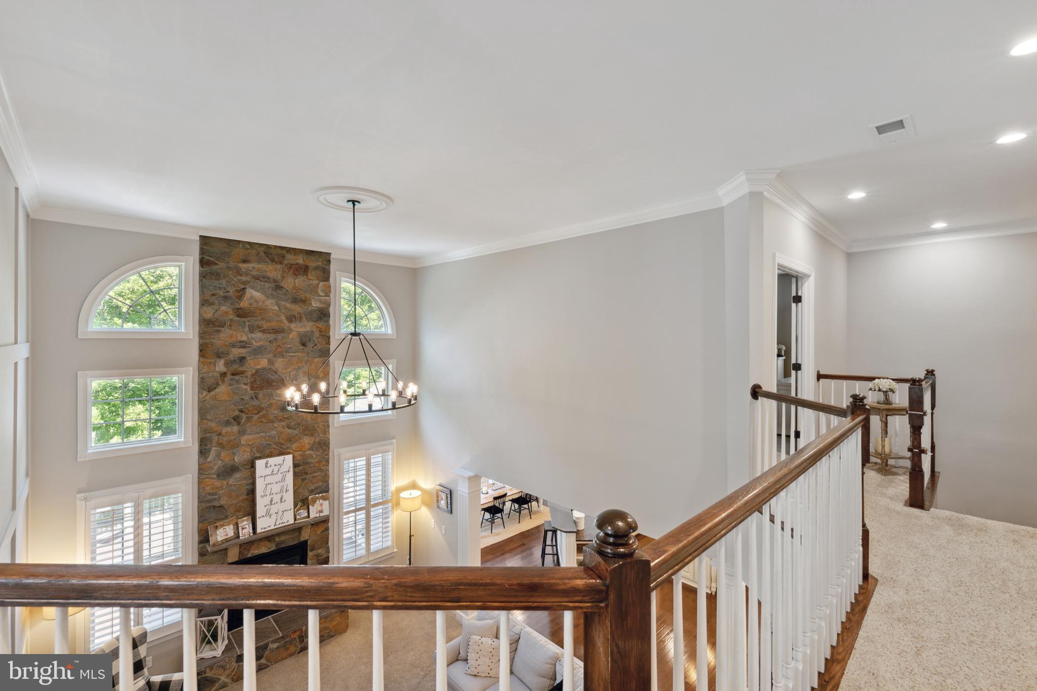 DAWSON'S CORNER - Residential