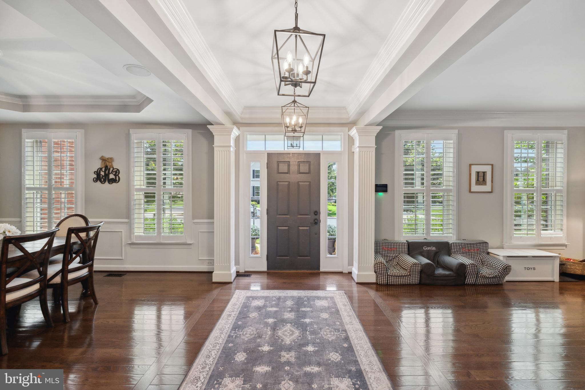 DAWSON'S CORNER - Residential