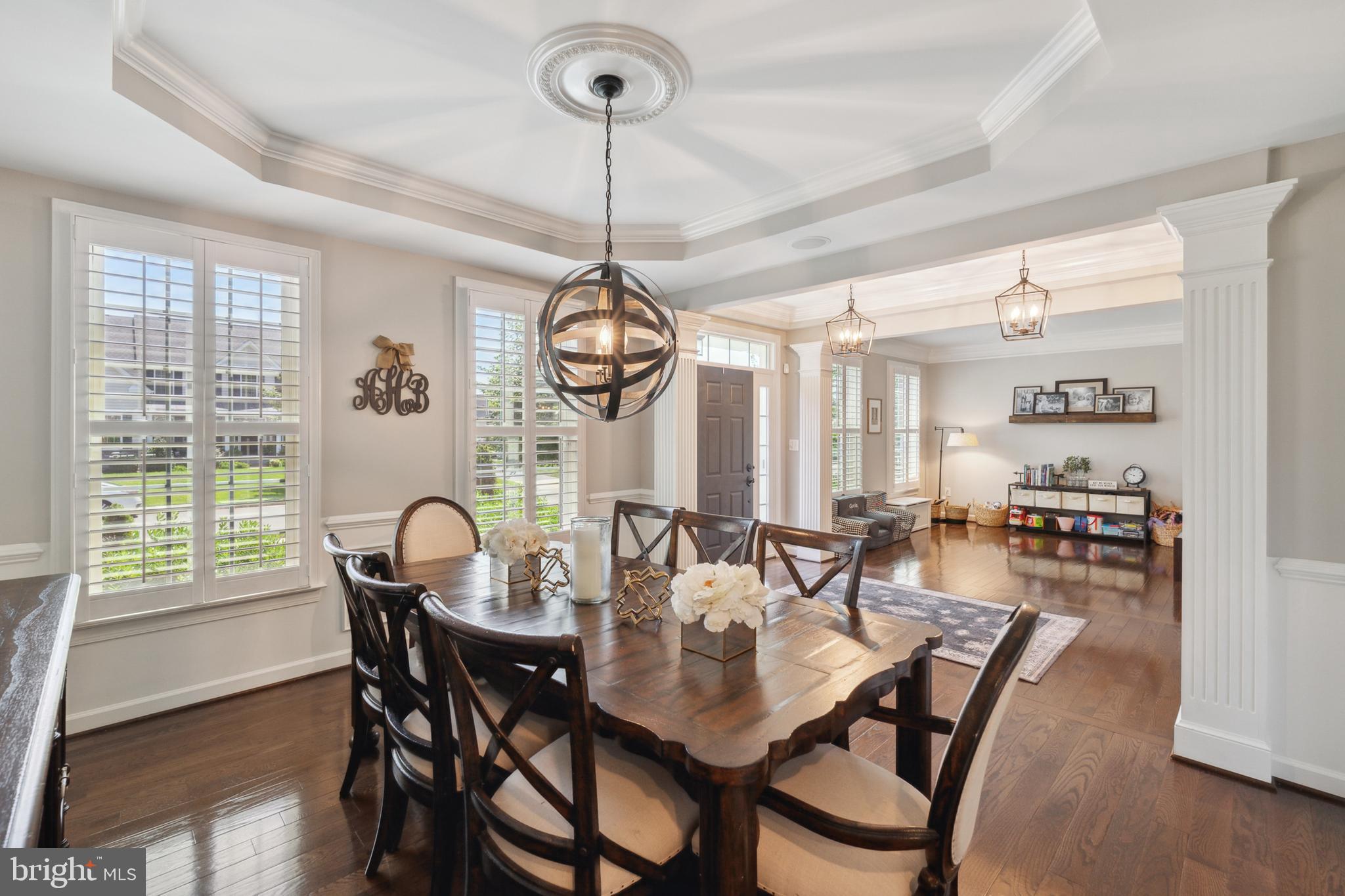 DAWSON'S CORNER - Residential