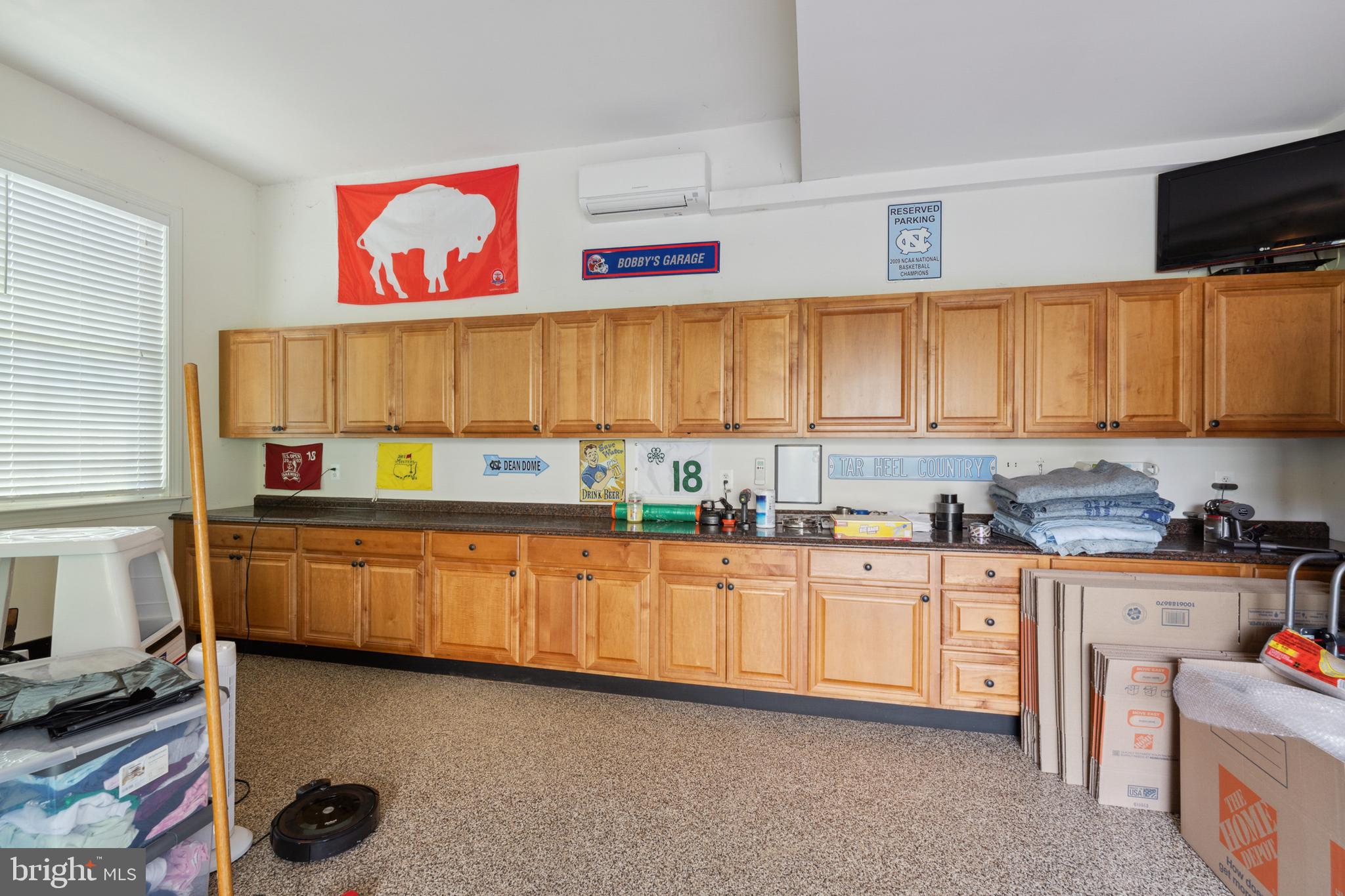 DAWSON'S CORNER - Residential