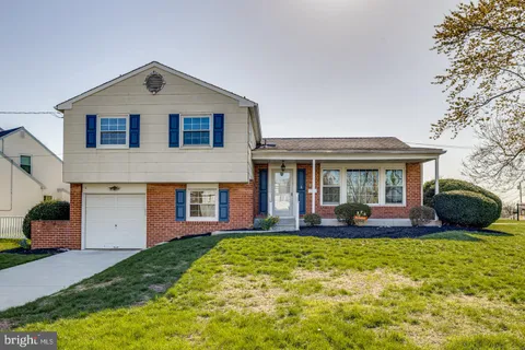 6 S Syracuse Drive, Cherry Hill, NJ MLS: NJCD2087592