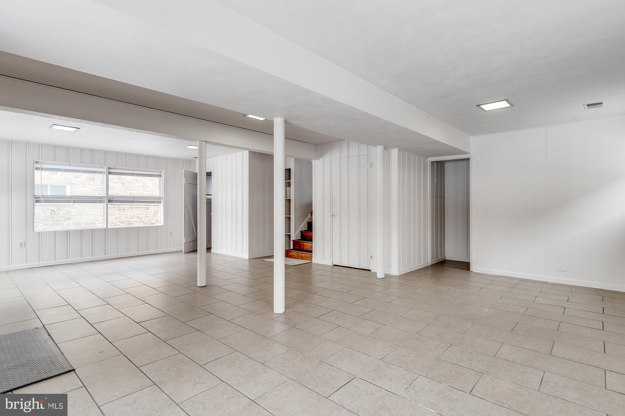 CHESWOLDE - Residential Lease