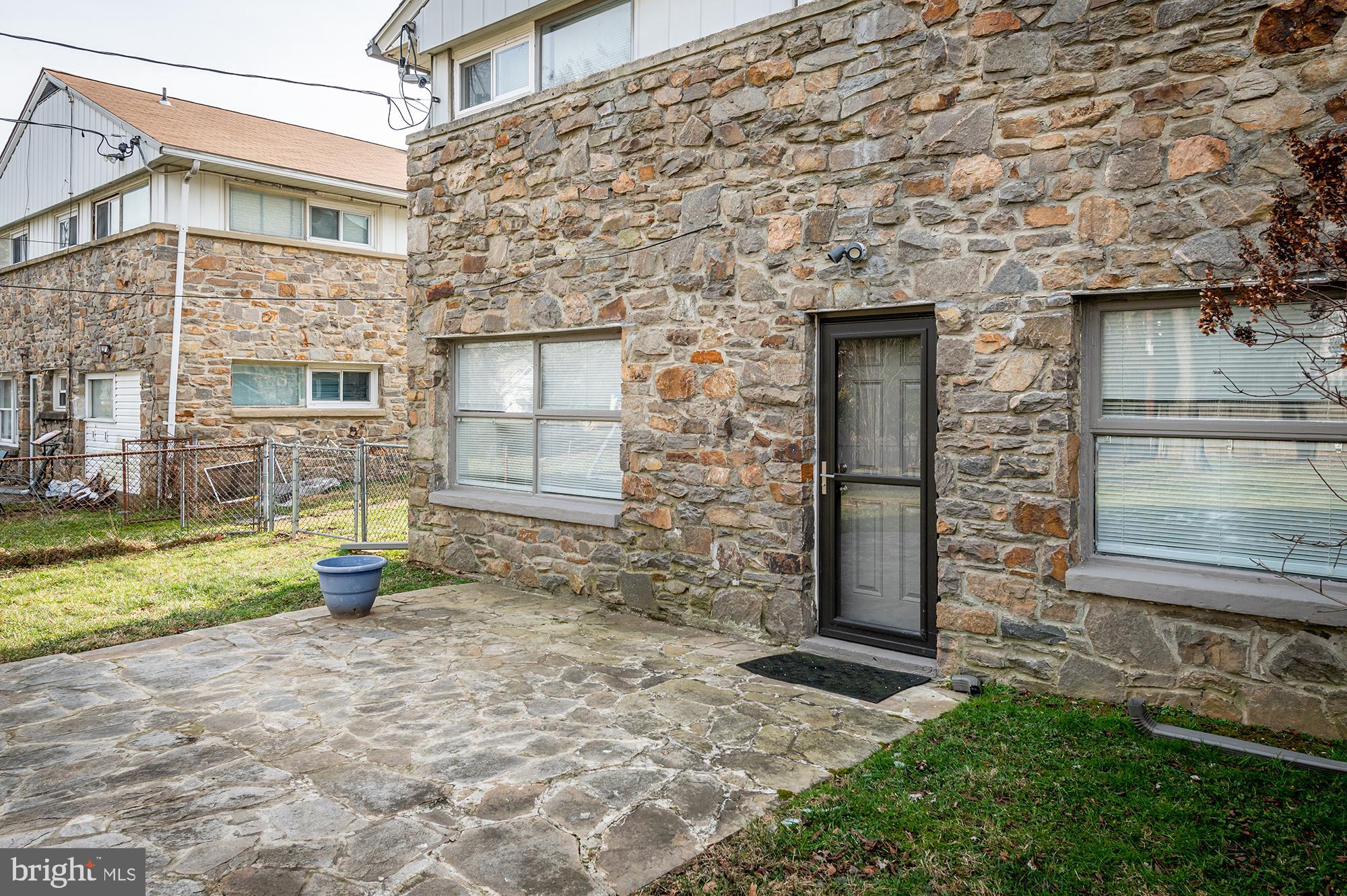 CHESWOLDE - Residential Lease