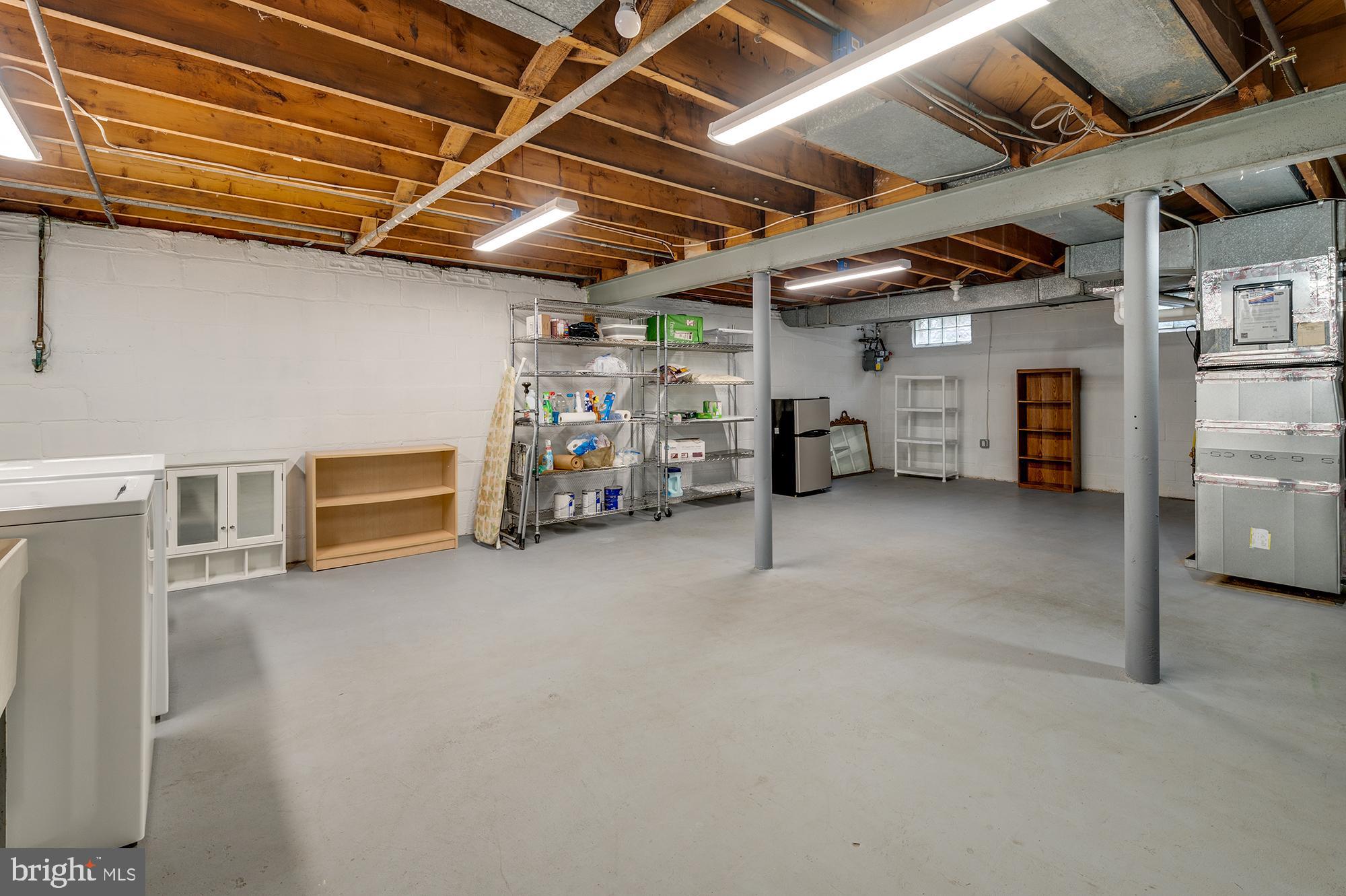 CHESWOLDE - Residential Lease