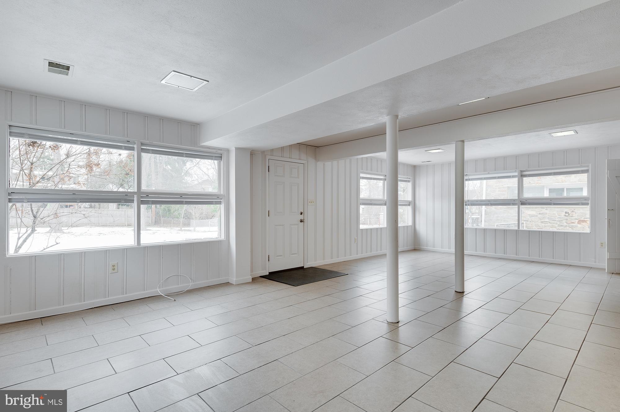 CHESWOLDE - Residential Lease