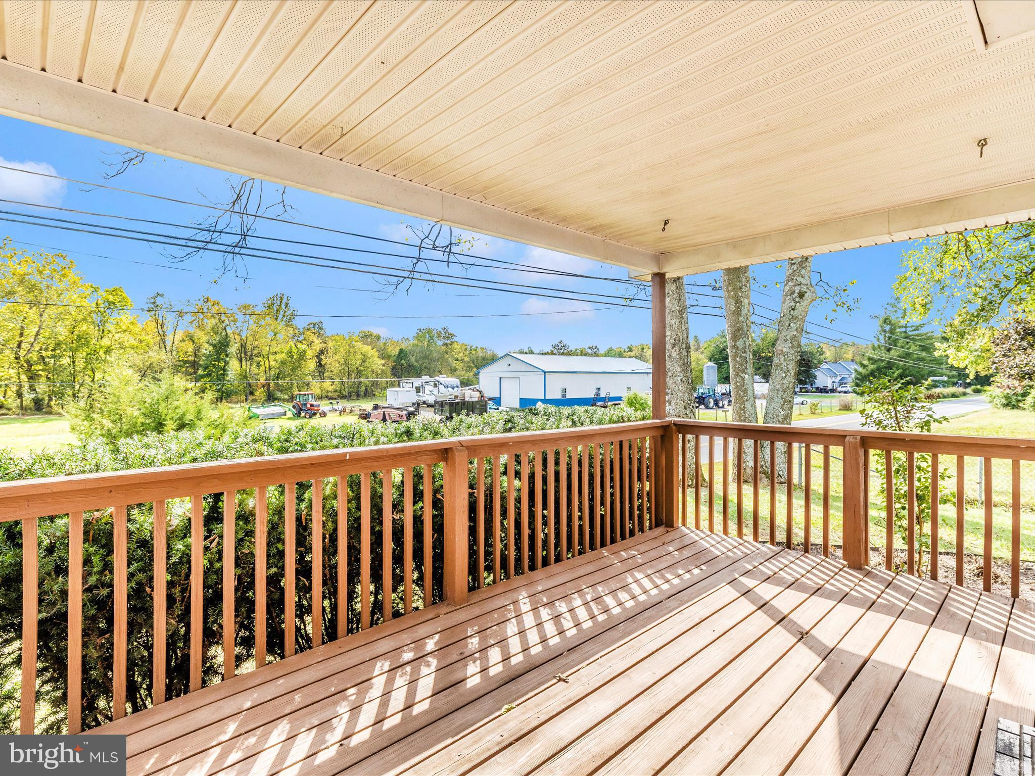 ROCKY RIDGE - Residential