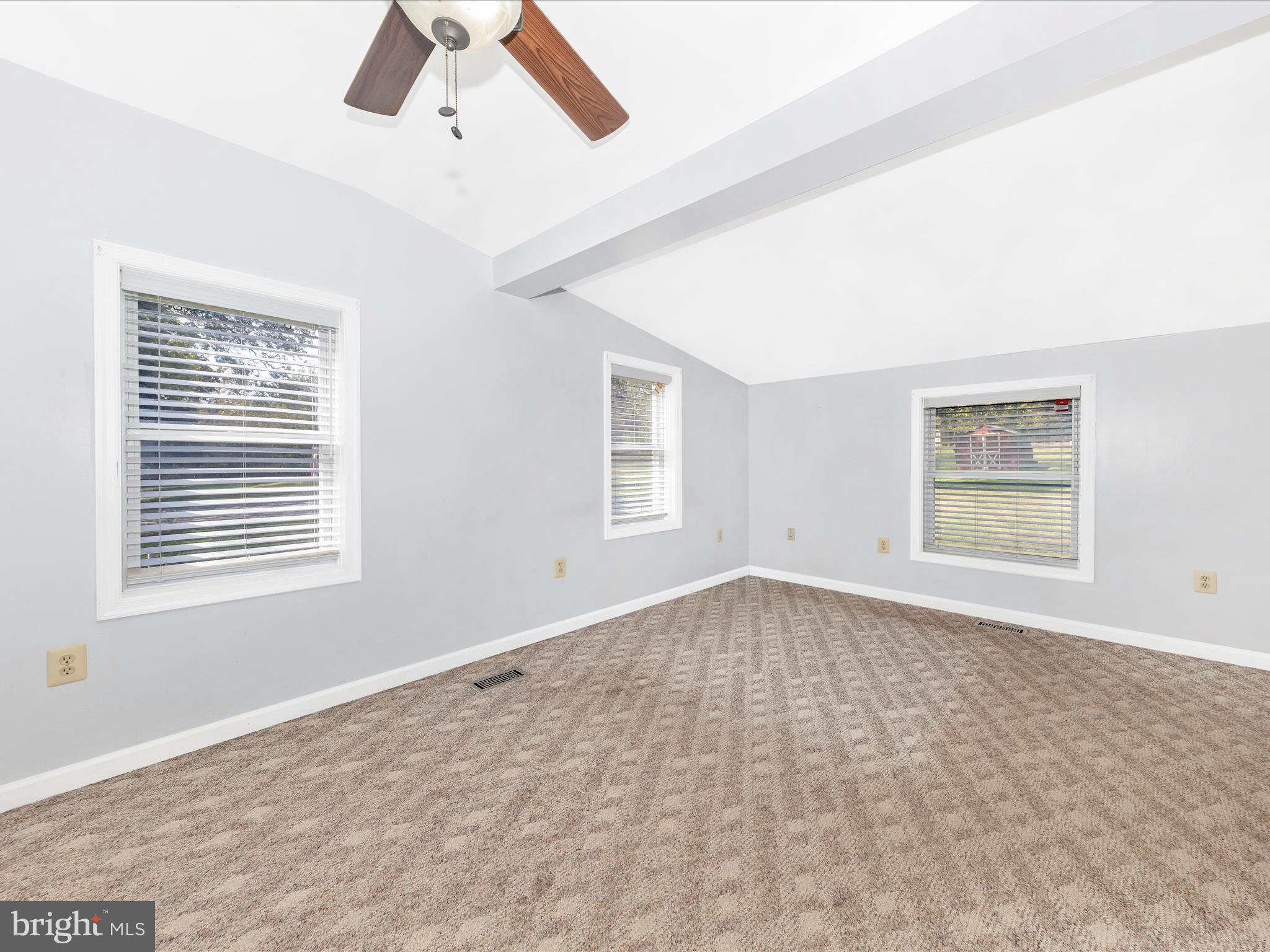 ROCKY RIDGE - Residential