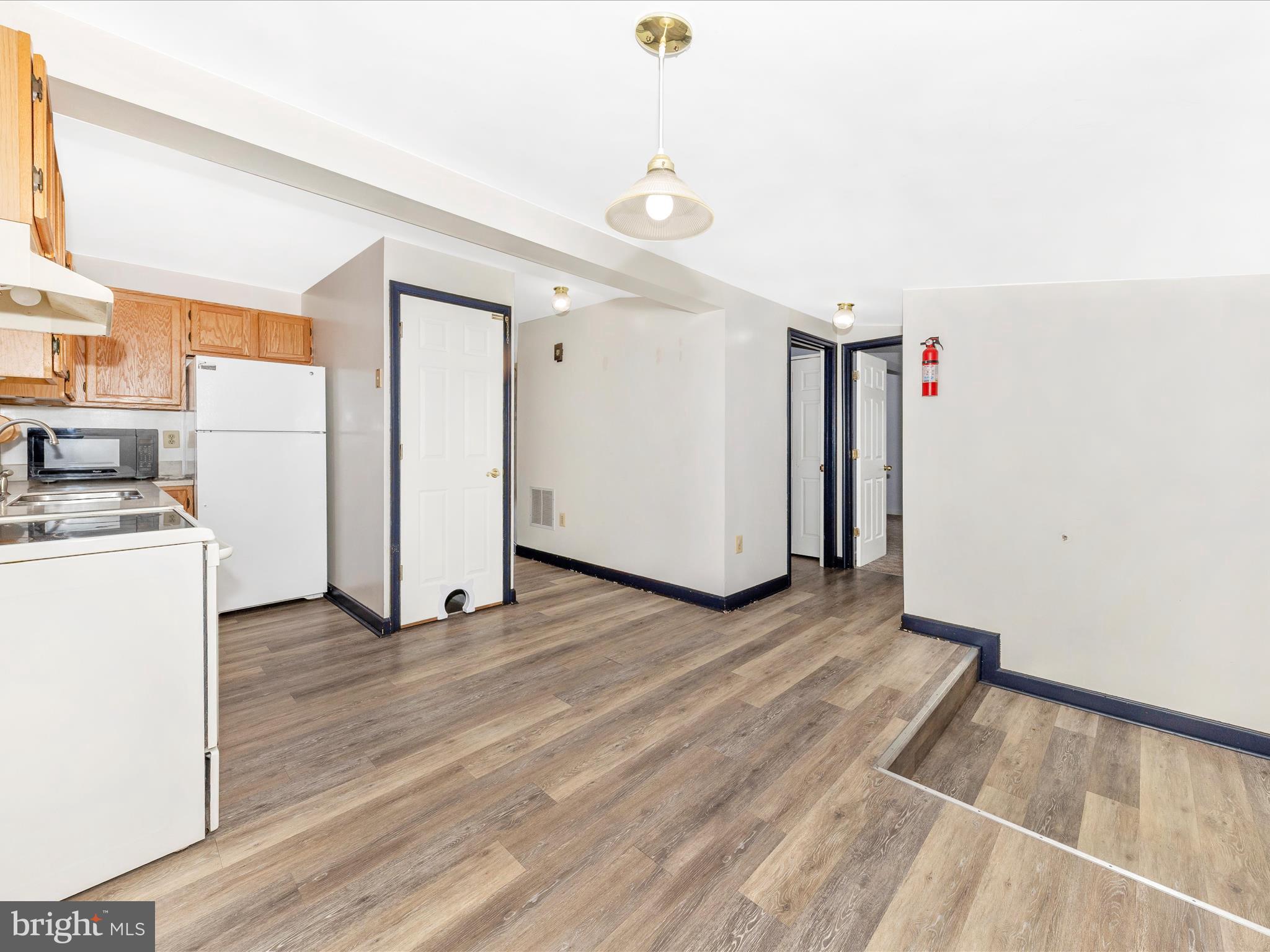 ROCKY RIDGE - Residential