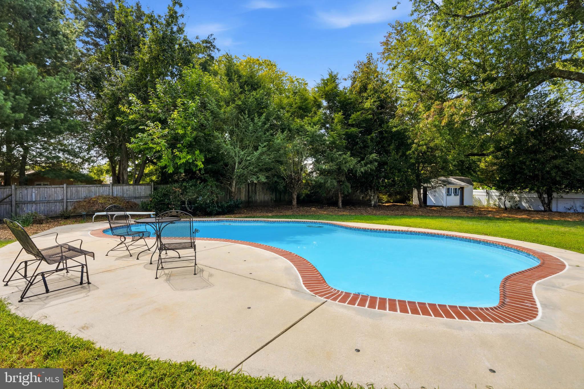 109 SUNSET DRIVE