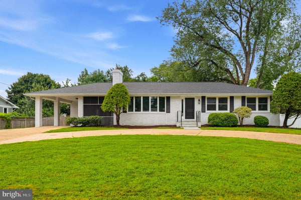 109 SUNSET DR, ANNAPOLIS, MD 21403 - Image e5e6cd76770c9e3b69084cdad0ef32eb/3910685126