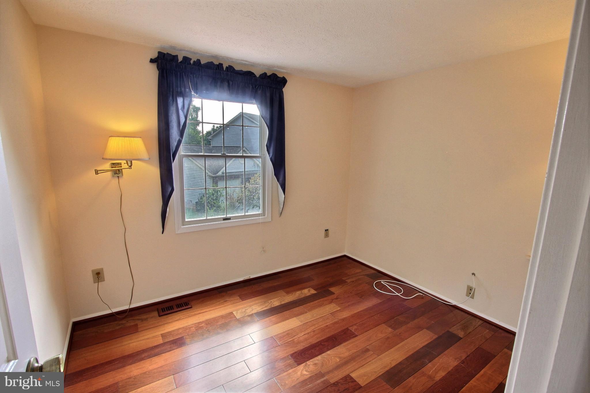 DUFIEF MILL - Residential Lease