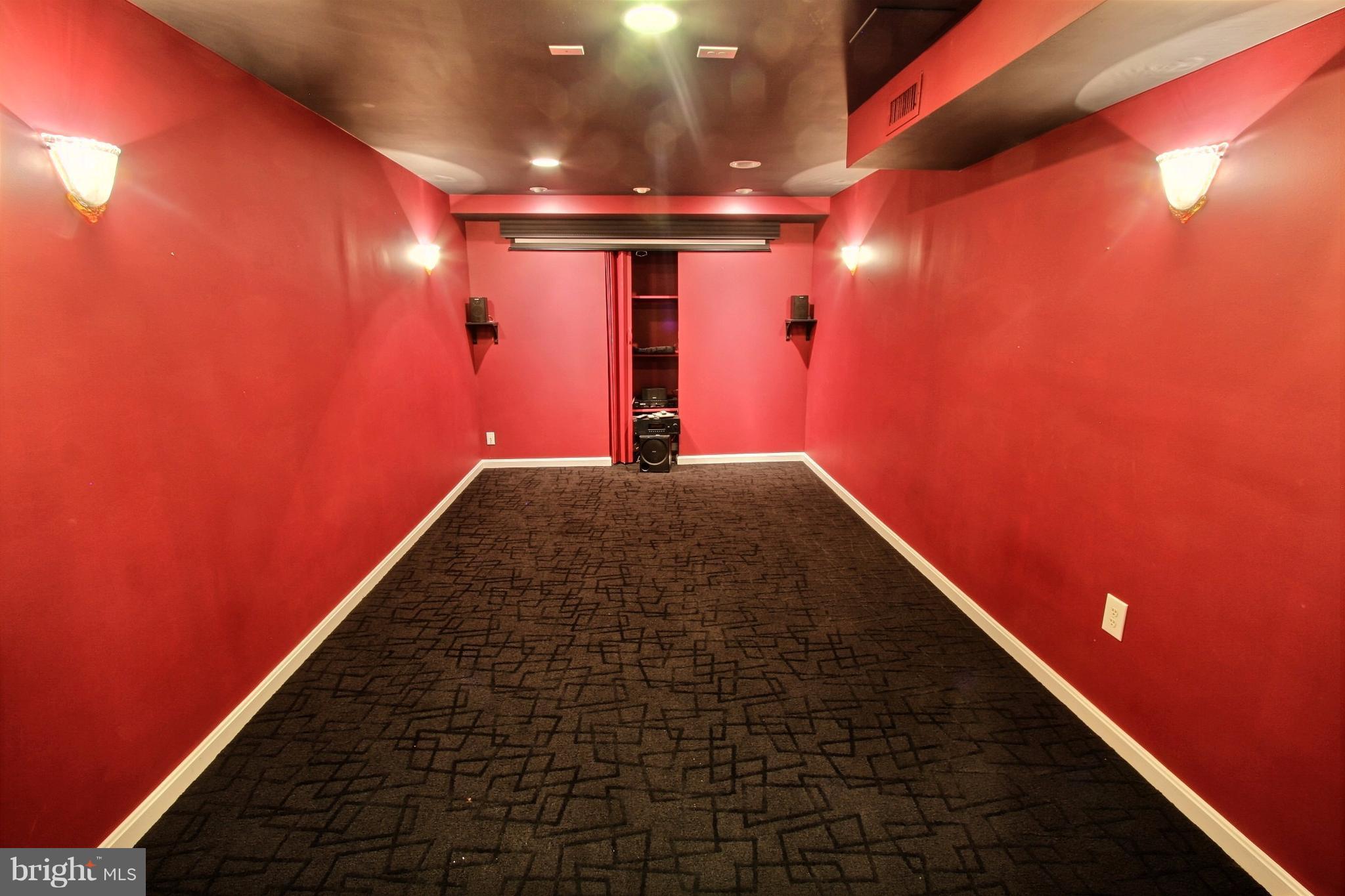 DUFIEF MILL - Residential Lease