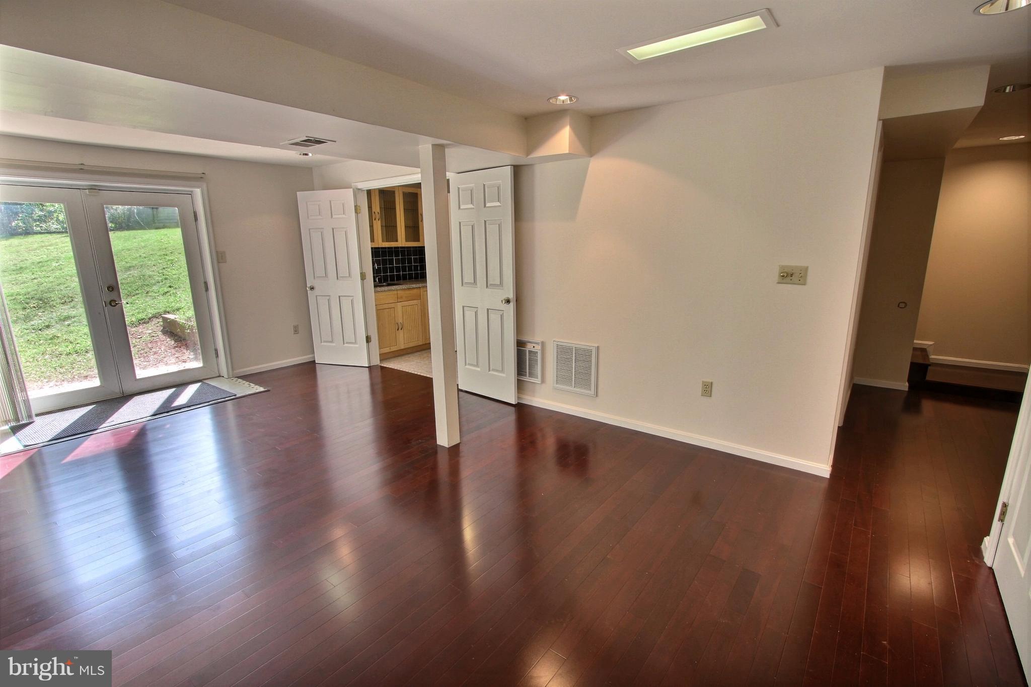 DUFIEF MILL - Residential Lease