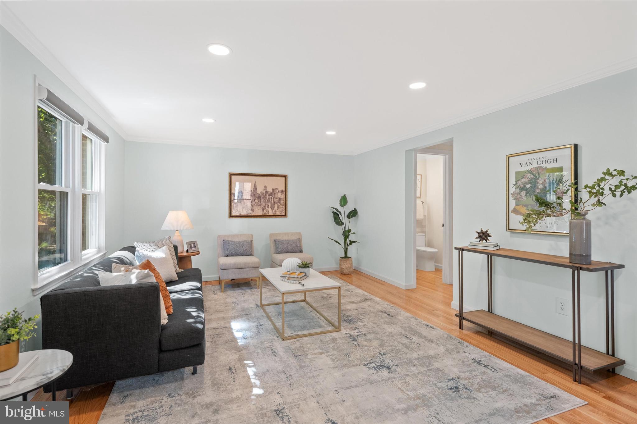 FALLSREACH - Residential