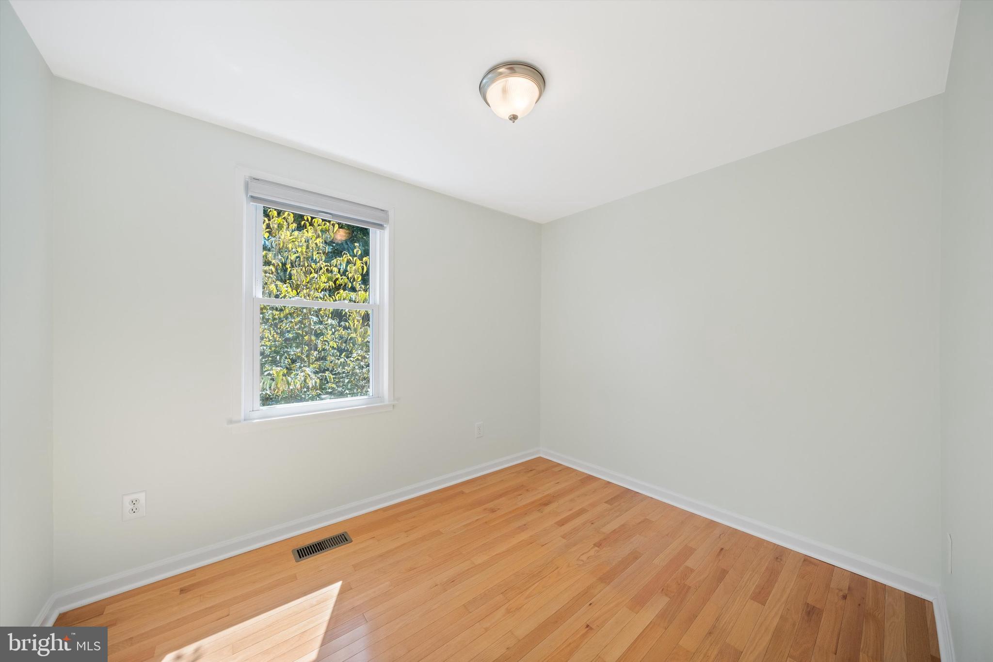 FALLSREACH - Residential