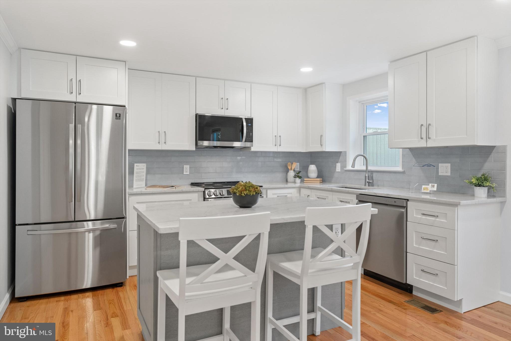 FALLSREACH - Residential