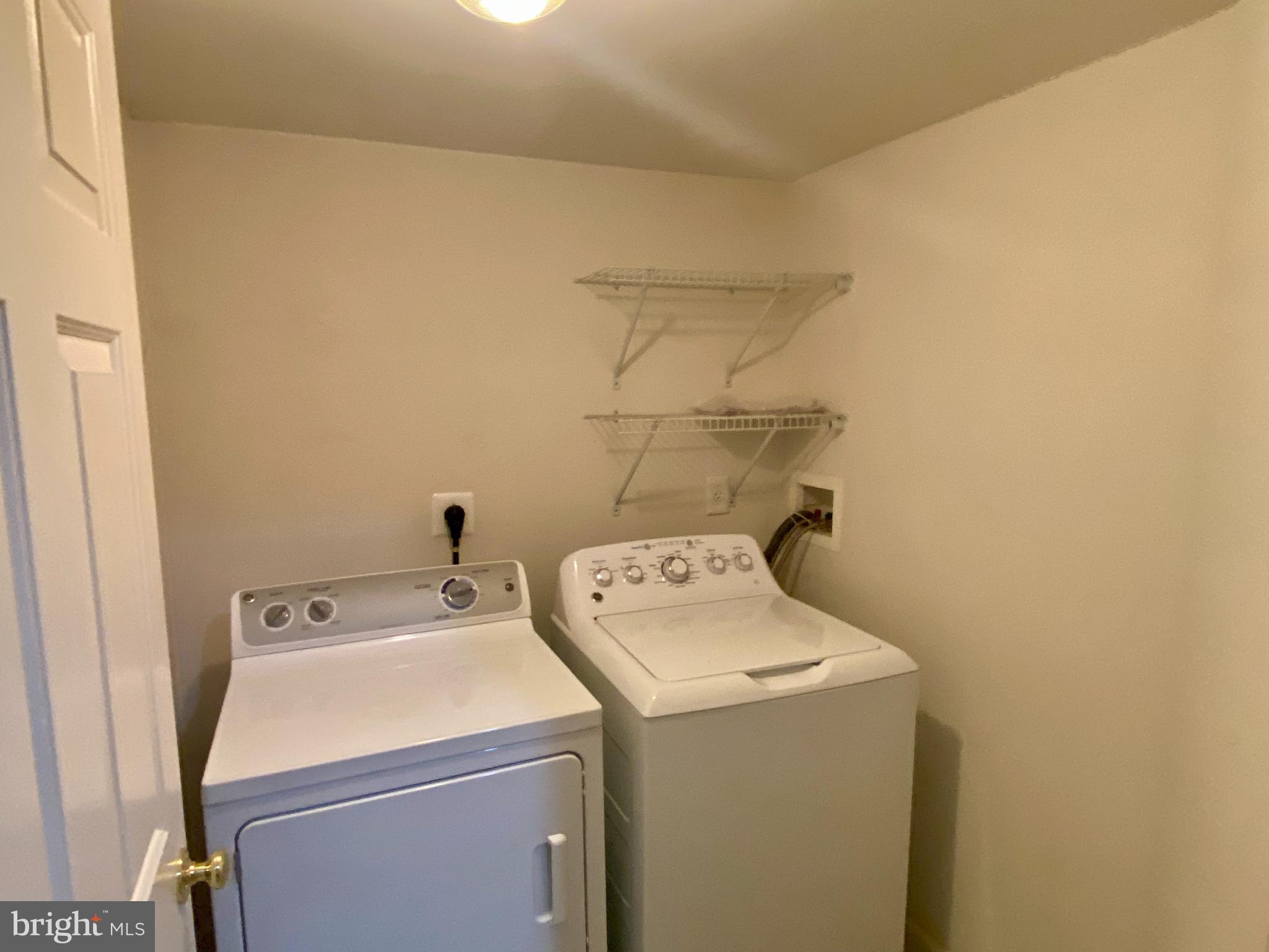 WAVERLY WOODS - Residential Lease