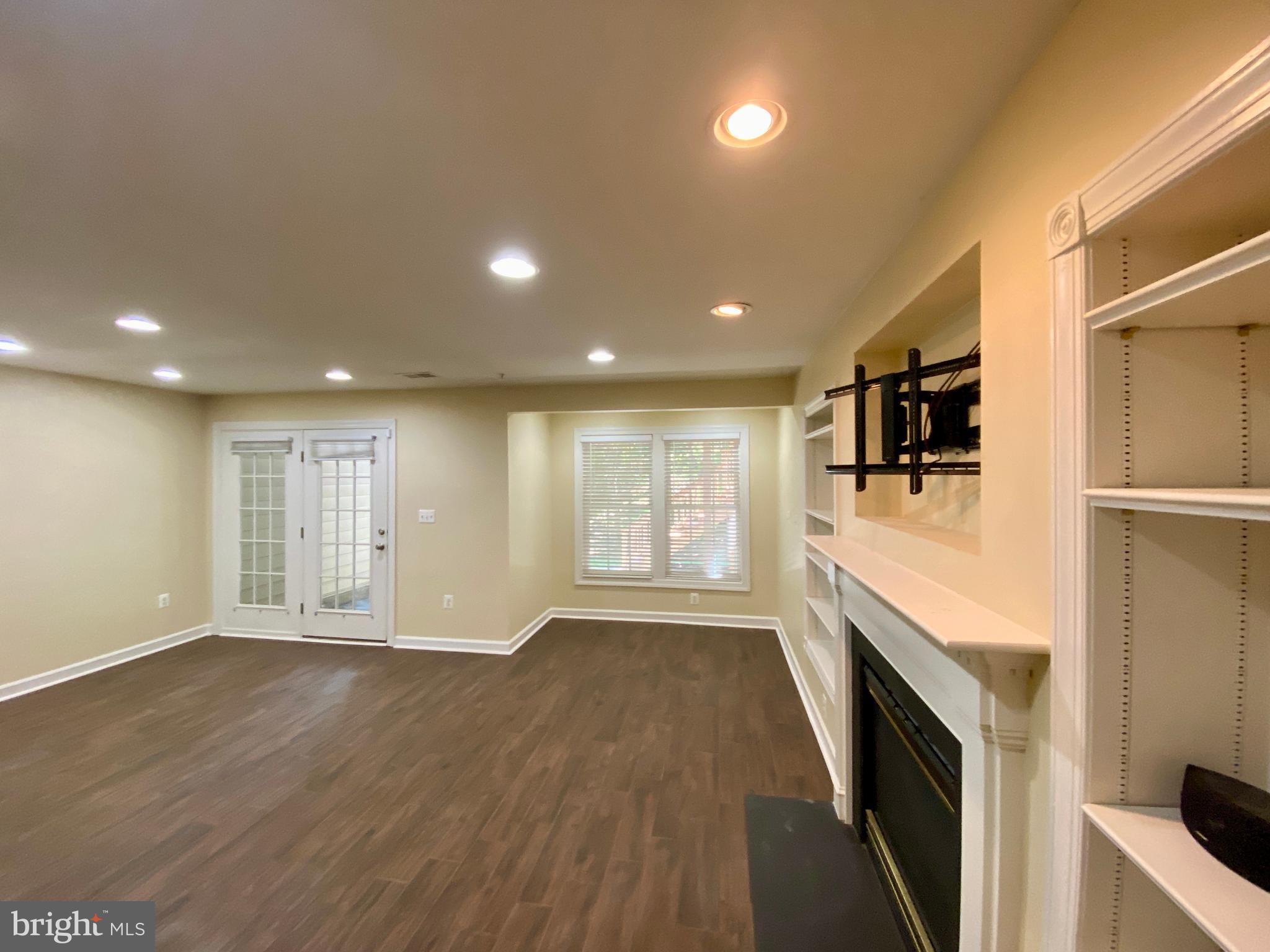 WAVERLY WOODS - Residential Lease