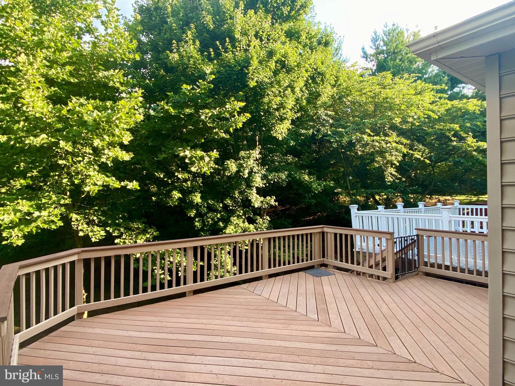 WAVERLY WOODS - Residential Lease